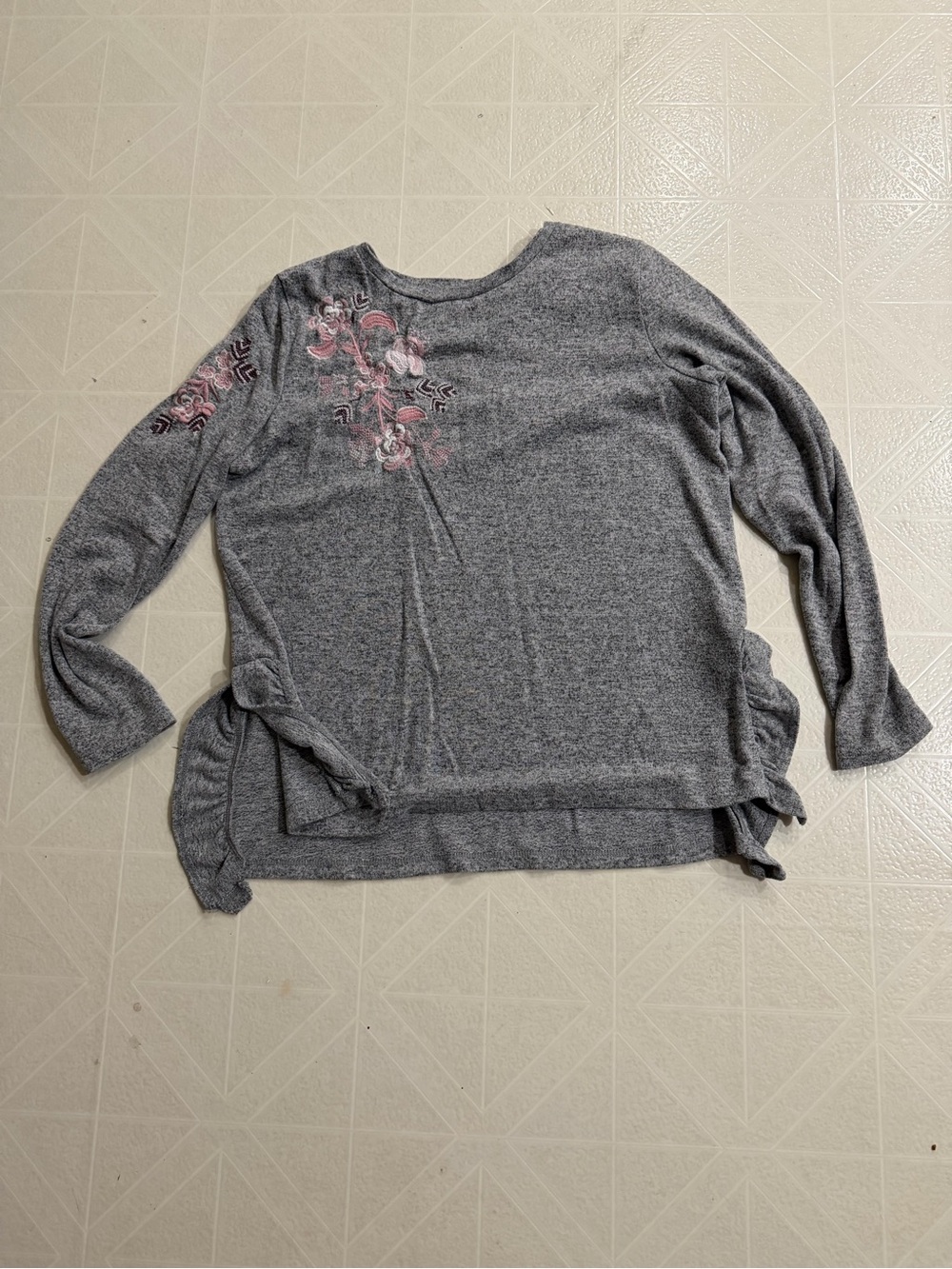 Time and Tru Gray Knit Long-Sleeve Top with Pink Floral Accent